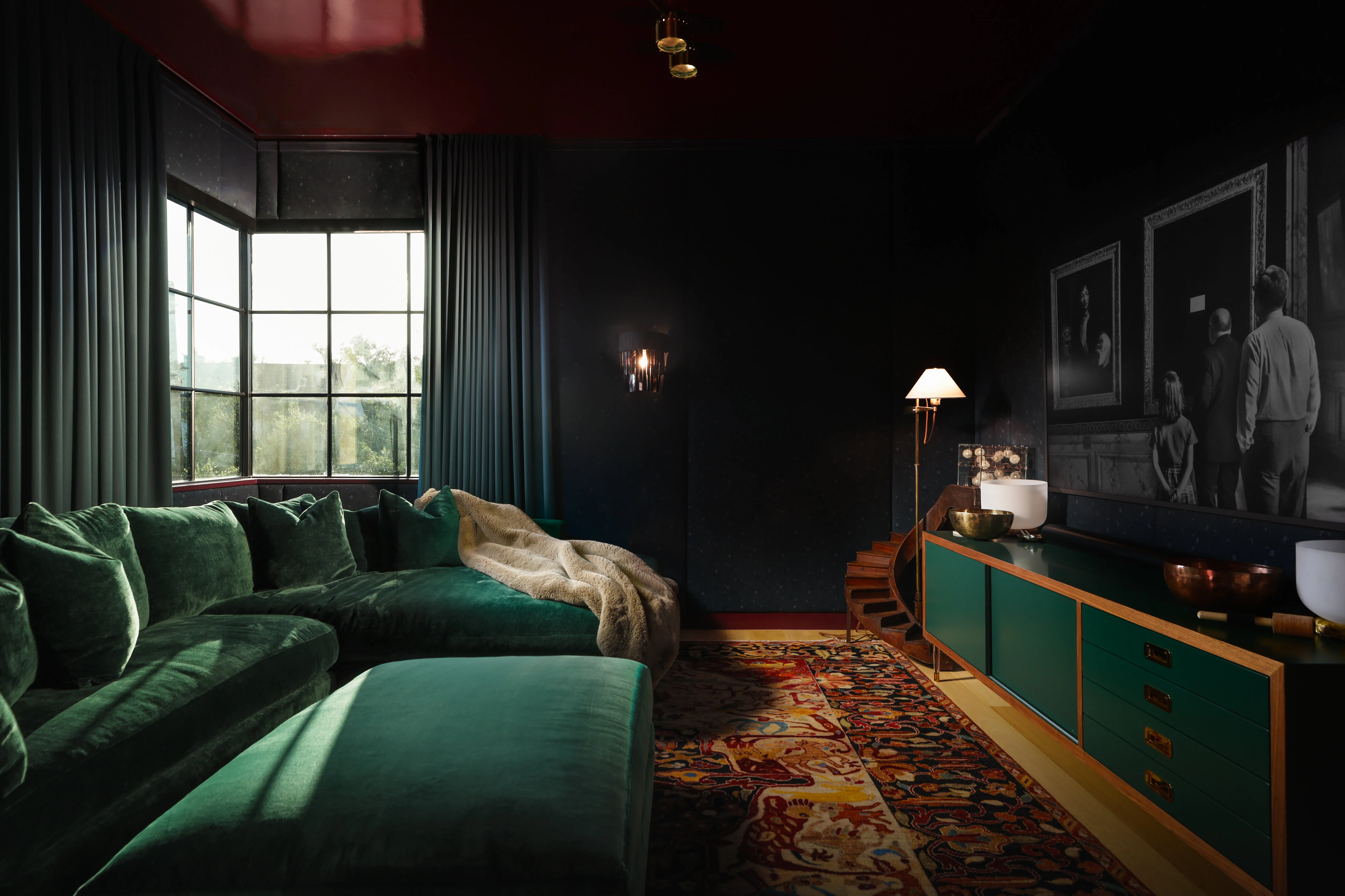 Elegant Dark-Toned Interiors